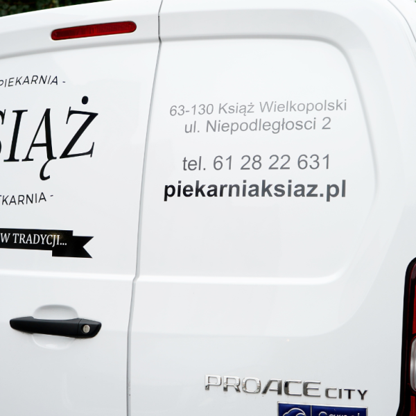 all-print-książ-wielkopolski-drukarnia-wielkoformatowa--montaż-gotowa-praca